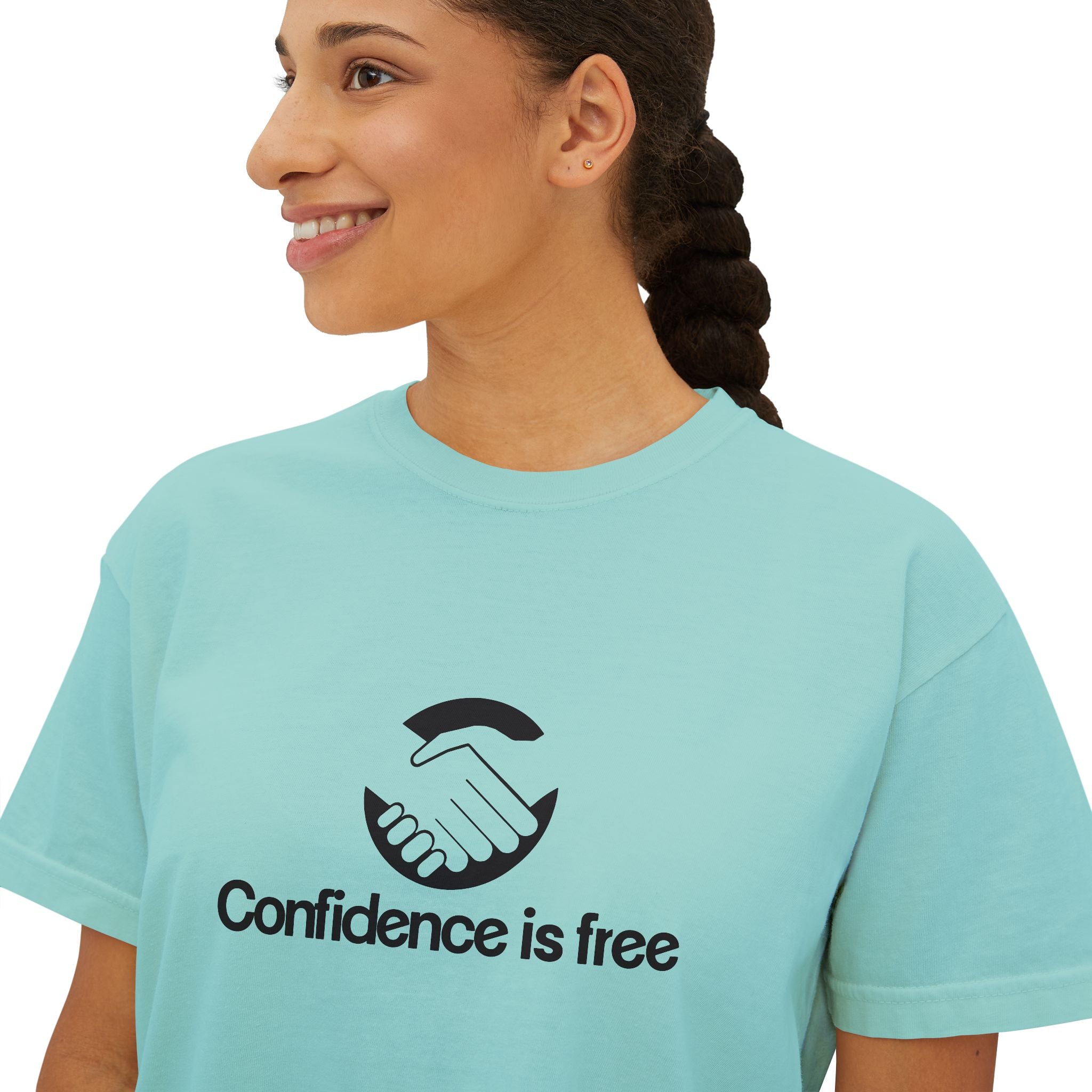 Confidence is free - Women's Boxy Tee V20