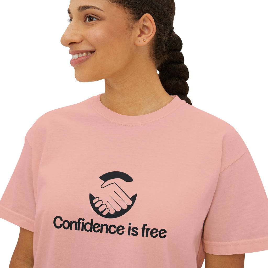 Confidence is free - Women's Boxy Tee V20