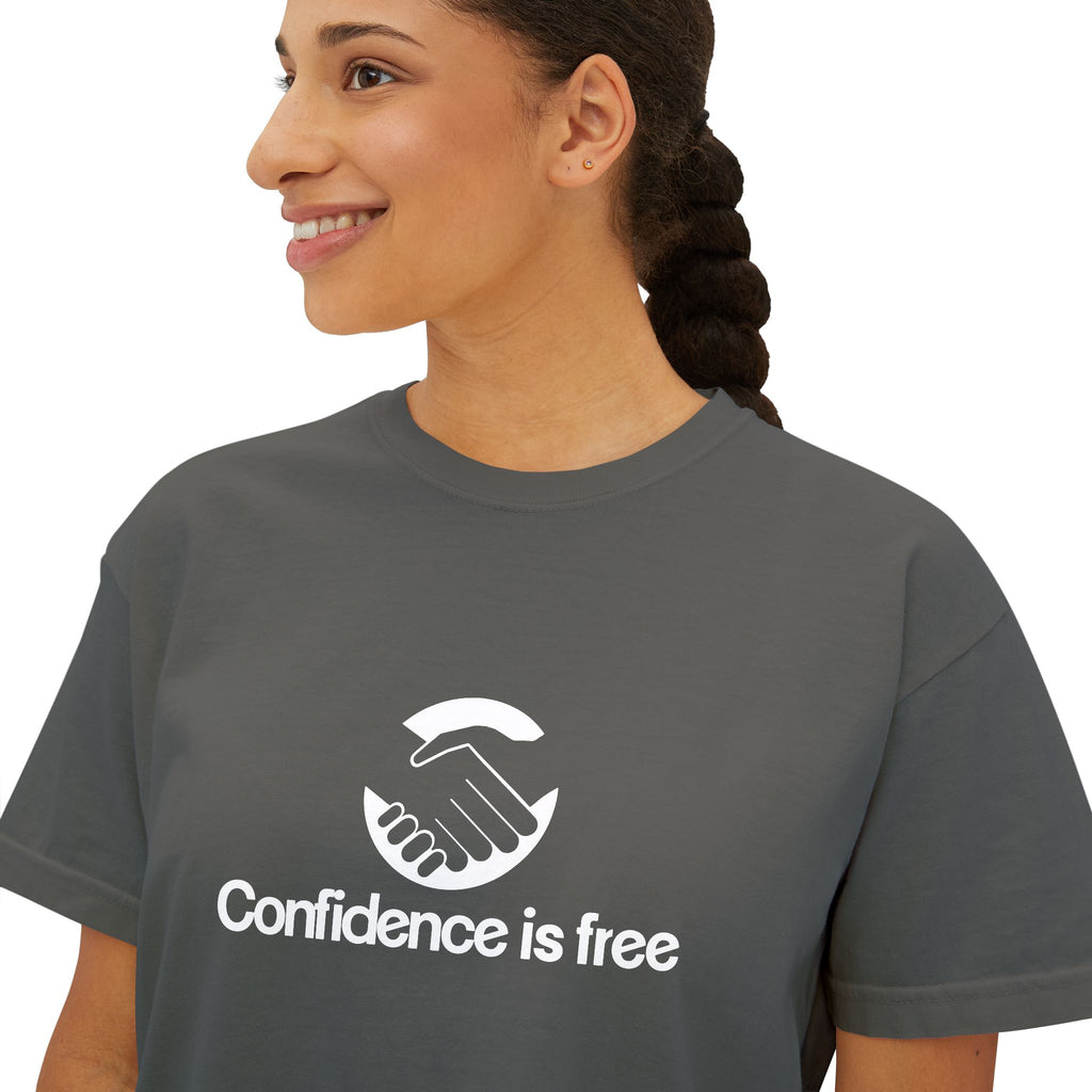 Confidence is free - Women's Boxy Tee V20