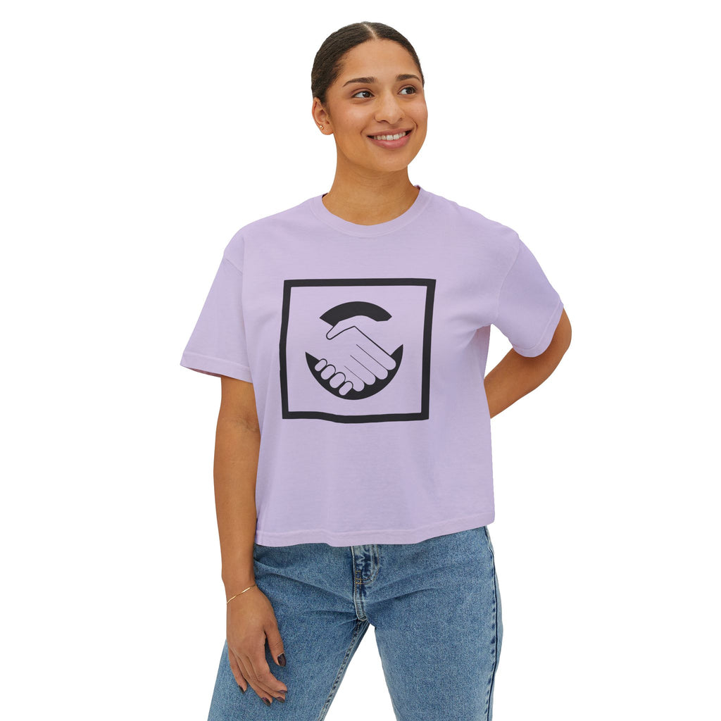 Confidence is free - Women's Boxy Tee V2.1